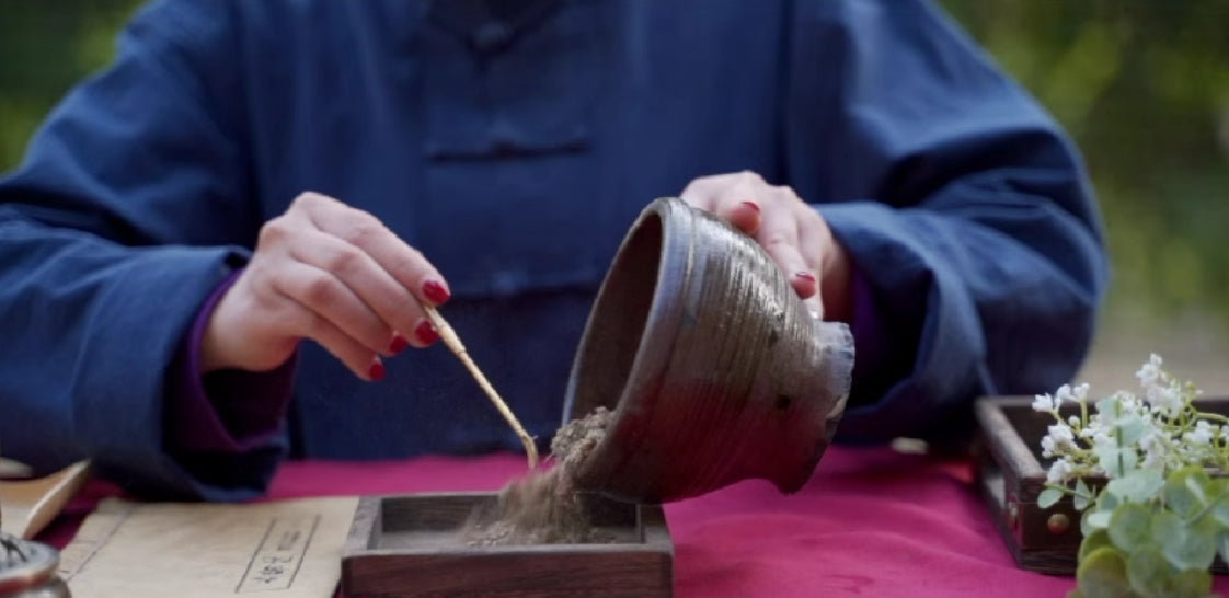 Pure plant sleeping Chinese embroidery sachet